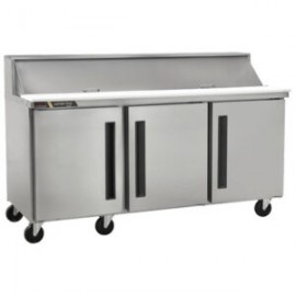 Mesas de preparación 72”, 30 insertos, puertas sólidas, MEGATOP, CLPT-7230-SD CENTERLINE